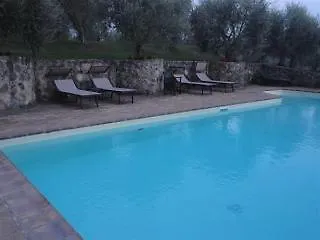 Літній будинок L'aia Country Holidays *