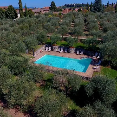 L'aia Country Holidays *