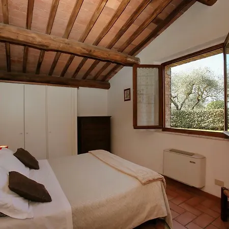 Casa di campagna L'aia Country Holidays *