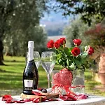 L'aia Country Holidays Country house *